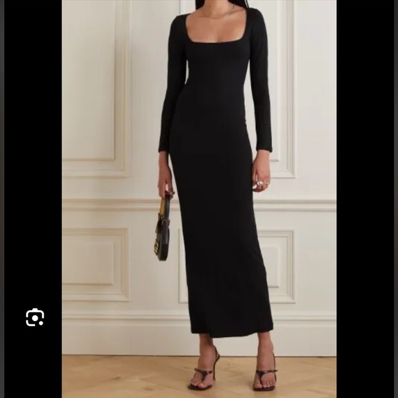 SKIMS Soft Lounge Long sleeve Dress Size med. in Onyx Black NWT Tik Tok Famous - Picture 3 of 7